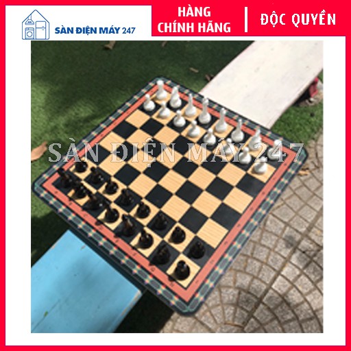 [FREESHIP] Bộ cờ vua V Square Chess (Bàn cờ gấp) URRA TOYS - Hàng thủ công 100%, Made in Vietnam