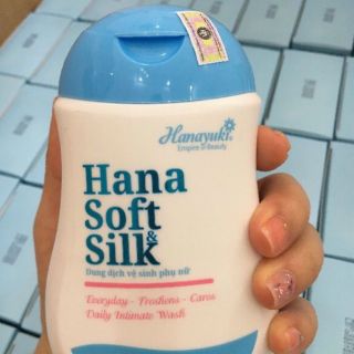 Dung dịch vệ sinh Hana Soft Silk Hanayuki chính hãng
