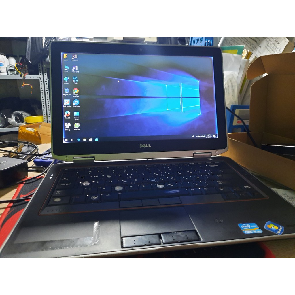tặng kèm chuột Laptop Dell latitude E6320 core I5