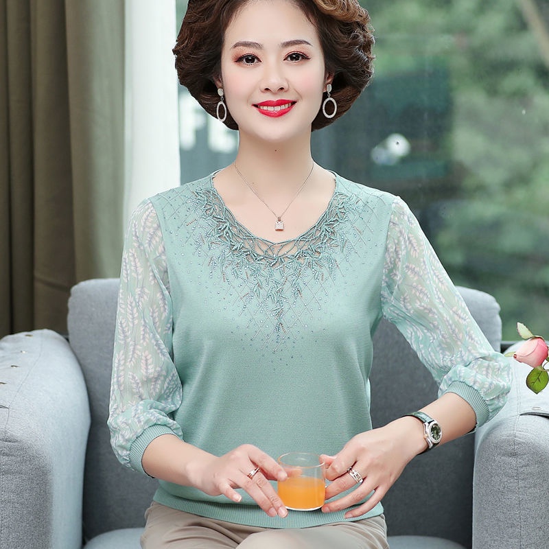 Bộ đồ xuân thu của mẹ, người phụ nữ trung niên 50 tuổi