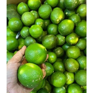 Chanh tươi nhiều nước