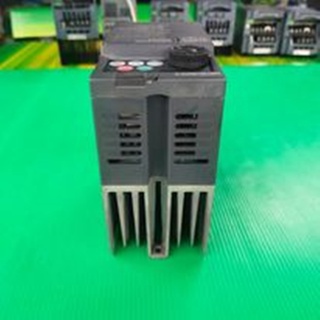 Fr-e720-0.75k biến tần cấp 1 pha hoặc 3 pha 220v loại 750w