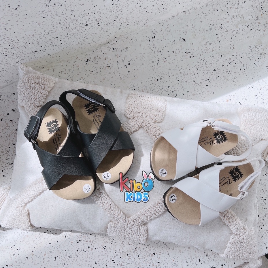 Giày sandal bé trai bé gái - Sandal quai dán đế trấu siêu nhẹ chất da mềm có đế chống trơn trượt cho bé mẫu mới SA412