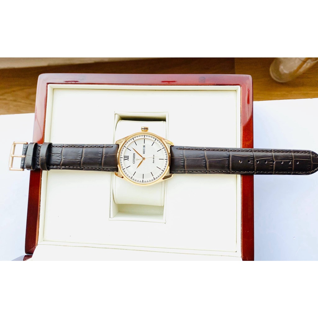 Đồng hồ nam Citizen AW0082-19A - Đơn giản và tinh khiết