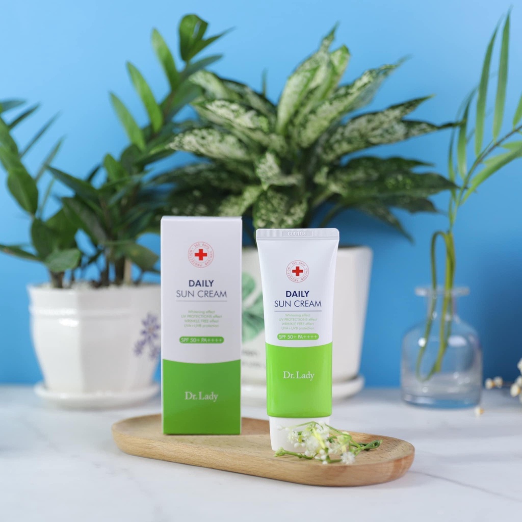 Kem chống nắng Daily Sun Cream màu xanh 3 IN 1 SPF50+ PA ++++ mẫu mới