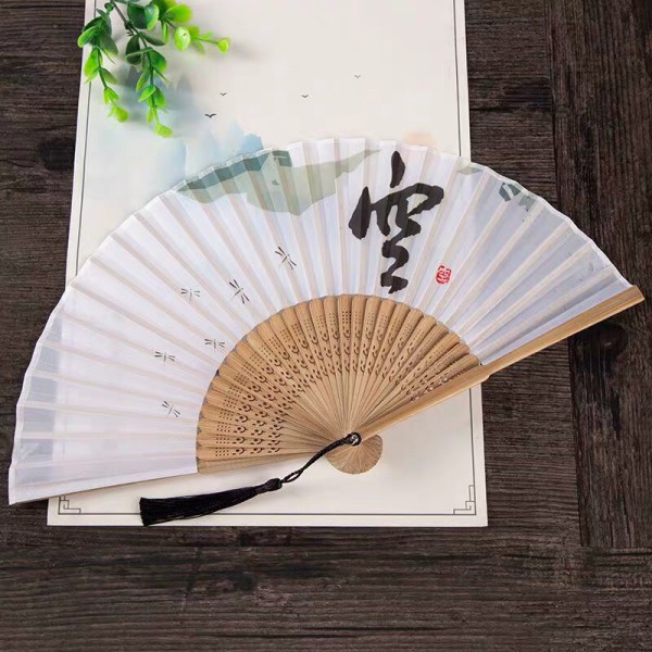 Quạt Cổ Trang lụa xếp gọn cầm tay quà tặng trang trí xinh xắn phong cách Trung Quốc