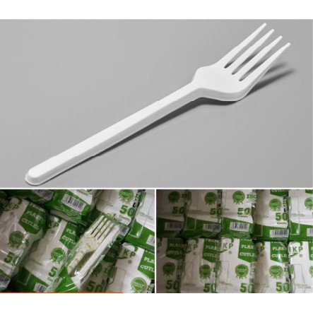 50 dĩa nhựa dùng 1 lần