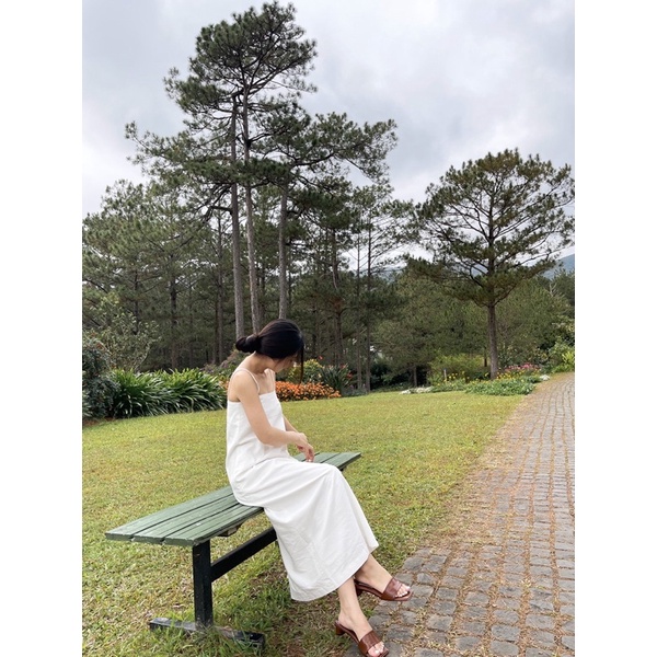 SHU SHI - Đầm 2 Dây Xuông Linen Basic ( ảnh chính chủ của shop )
