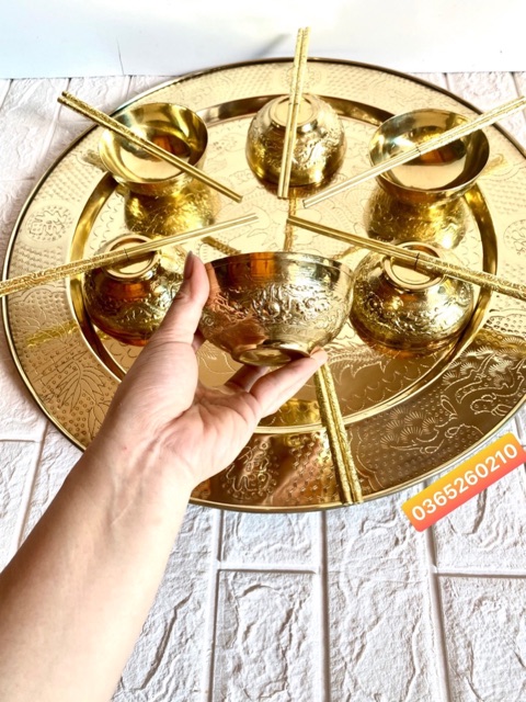 BỘ MÂM BÁT ĐŨA TRẠM HOA VĂN RỒNG PHƯỢNG CHẤT LIỆU BẰNG ĐỒNG | BigBuy360 - bigbuy360.vn