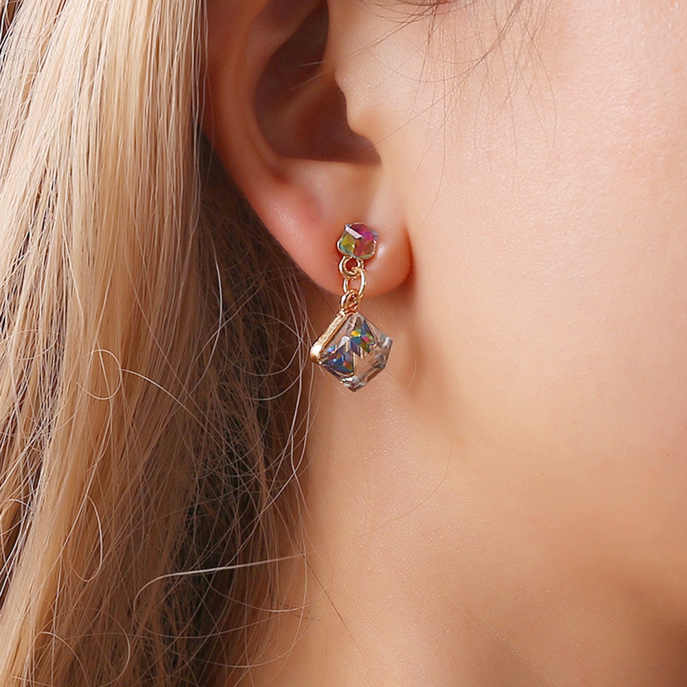 Cặp khuyên tai đính đá kiểu khối vuông thời trang cá tính cho nữ