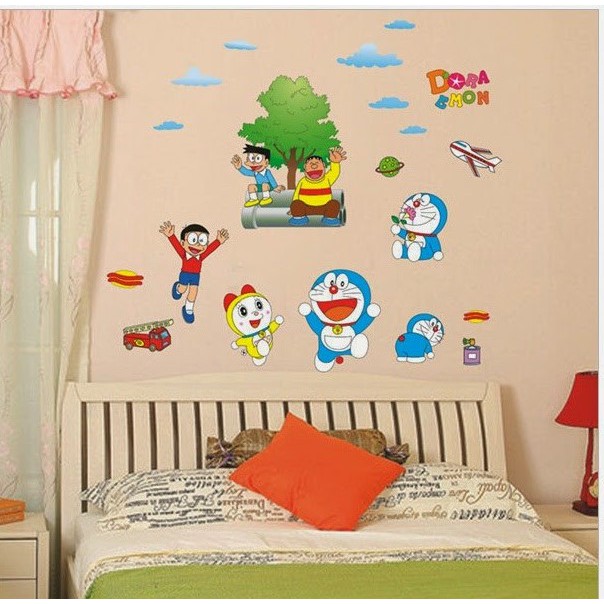 Decal dán tường doremon T80