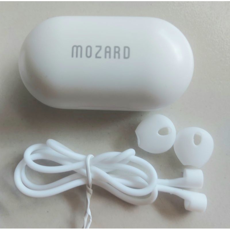 Tai nghe Mozard DT19.Trắng AT15..T302A Đen nghe rất chất pin chuẩn