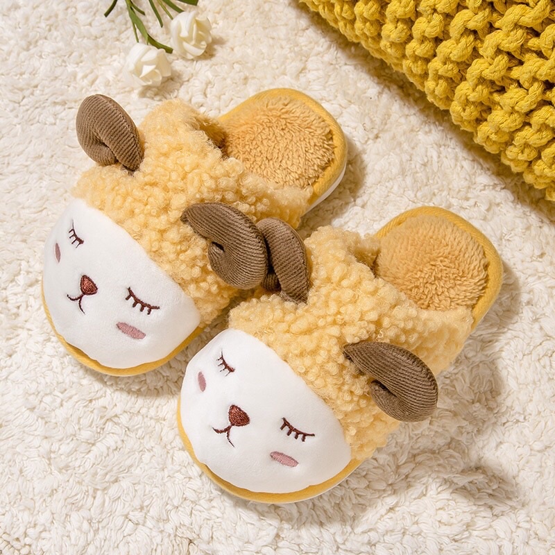 Dép  lông cừu  mang trong nhà cho bé