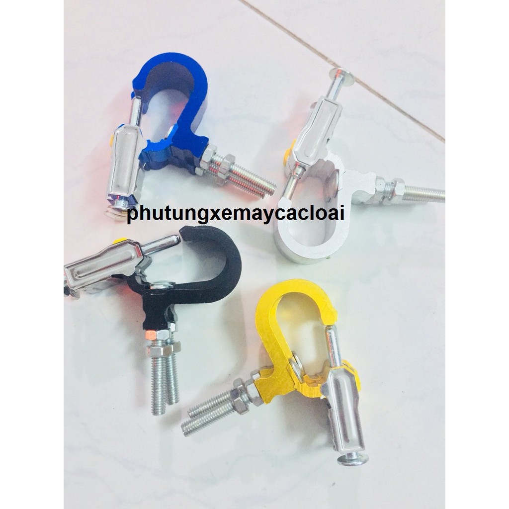 Móc gắn xe máy tiện lợi