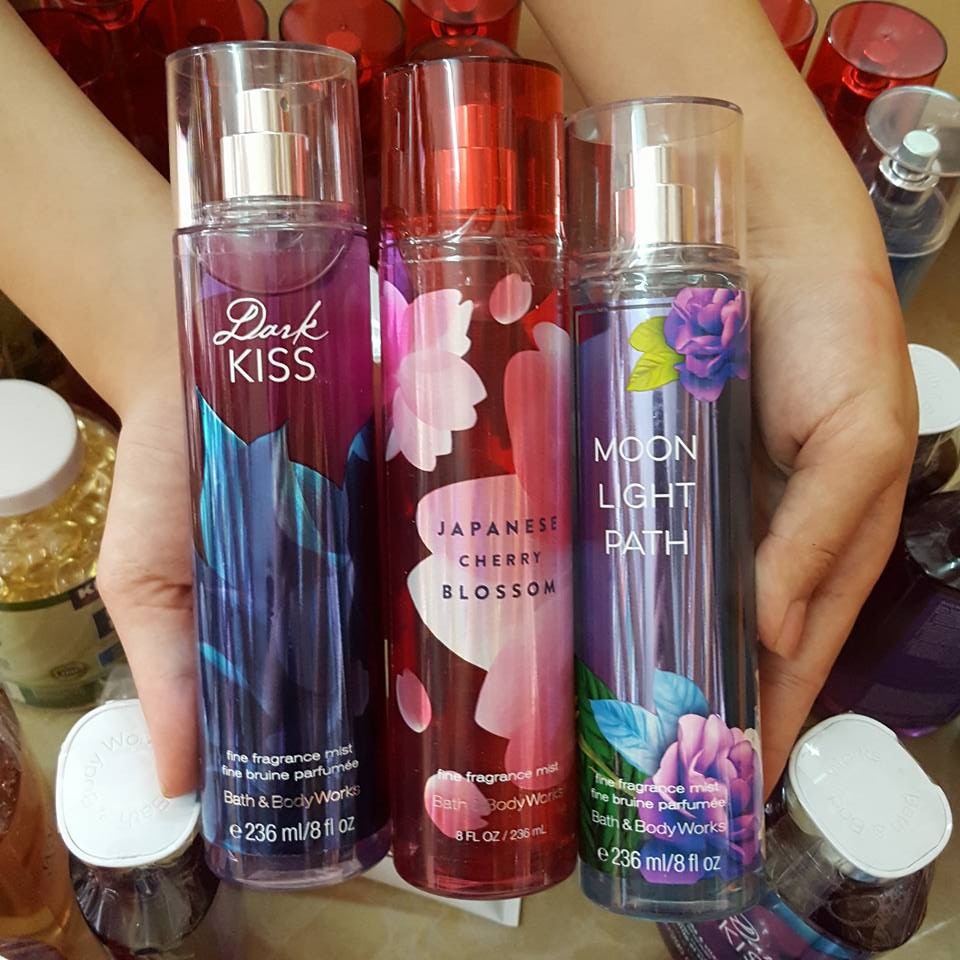 Xịt Thơm Toàn Thân Bath Body Works Japanese Cherry Blossom Fine Fragrance Mist 236ml