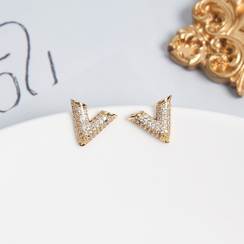 Khuyên Tai Chữ V Đính Đá Thời Trang Cho Nữ