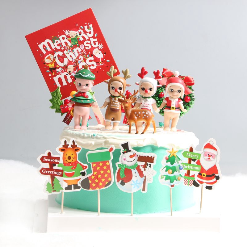 Set que cắm Noel 24 que xe kéo