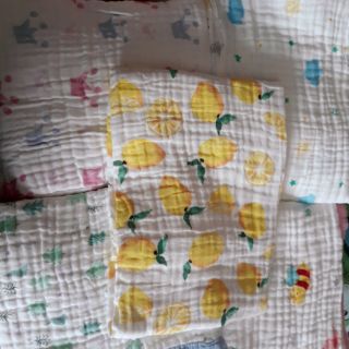 Chăn Aden có viền