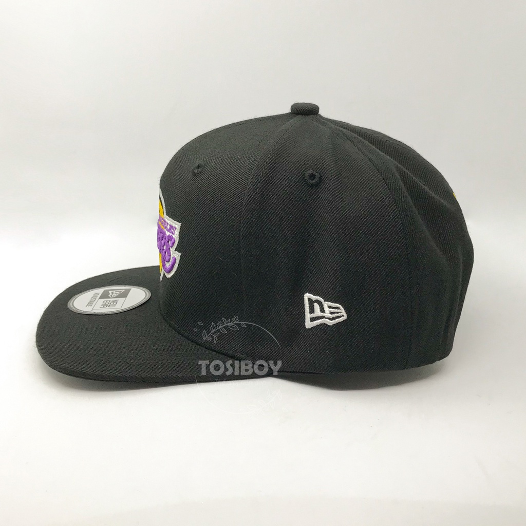Nón Snapback thêu logo Lakers