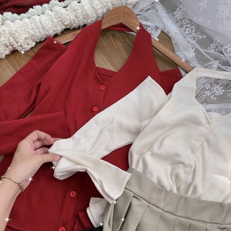 Set áo yếm + chân váy tennis