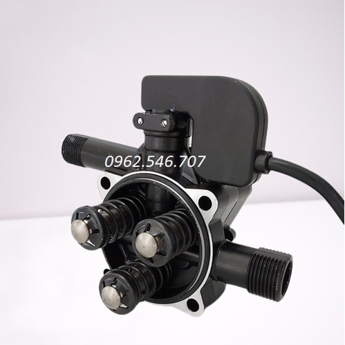 Đầu máy bơm rửa xe mini