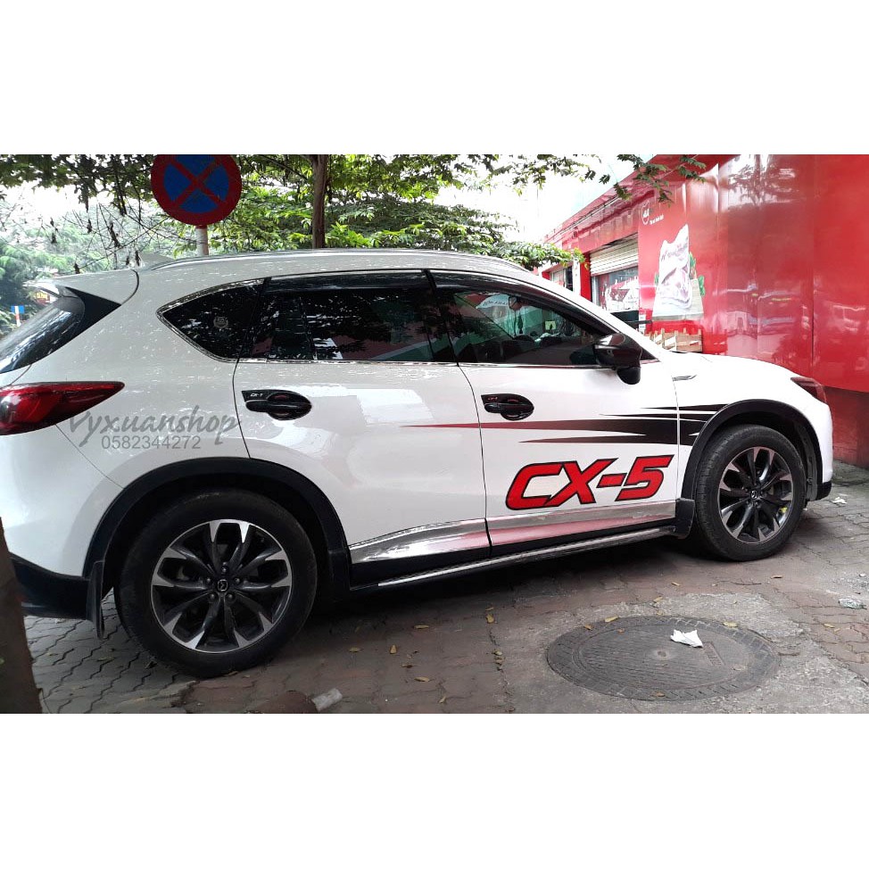 Trang trí decan dán xe Mazda CX5 thể thao