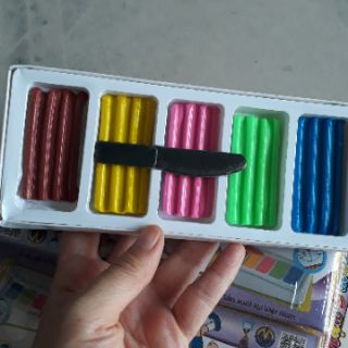 Đất nặn 5 màu