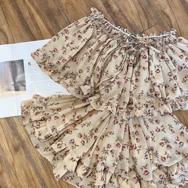 VÁY TRỄ VAI VOAN HOA XẾP BÈO XINH XẮN - ROLL DRESS | BigBuy360 - bigbuy360.vn