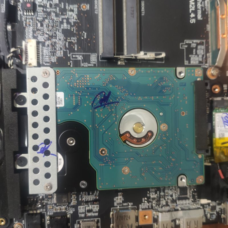 Laptop MSI GL62M 7RDX i7 7700HQ16/GB/SSD 128/HDD 7200 V/P 1TB/4GB GTX1050/Win10 | BigBuy360 - bigbuy360.vn