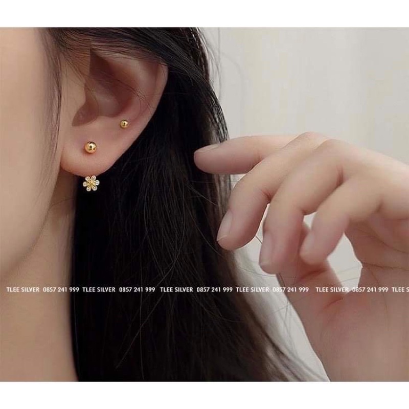 ĐỌC KĨ - 1 CHIẾC khuyên hoa đá móc chốt bi