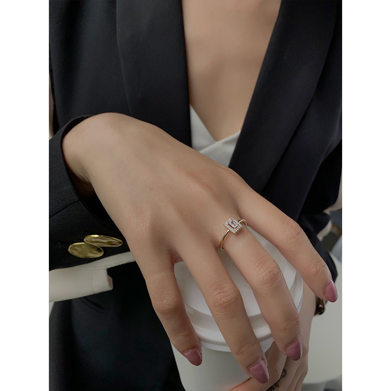 Korean exquisite luxury diamond ring B0018