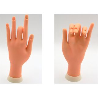 Bàn tay giả học nails