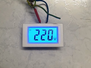 Đồng hồ báo điện áp LCD