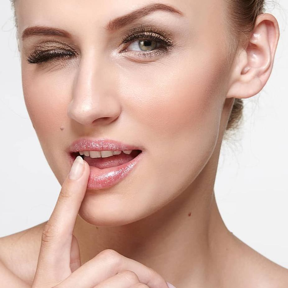 (Hàng Mới Về) Set Serum Dưỡng Môi + Serum Tẩy Tế Bào Chết + Son Dưỡng Môi Chiết Xuất Mật Ong Ngọt Ngào | BigBuy360 - bigbuy360.vn