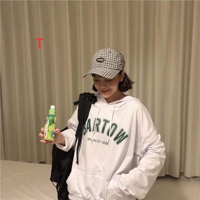 Áo hoodie BARTOW chữ ngực DTR1019
