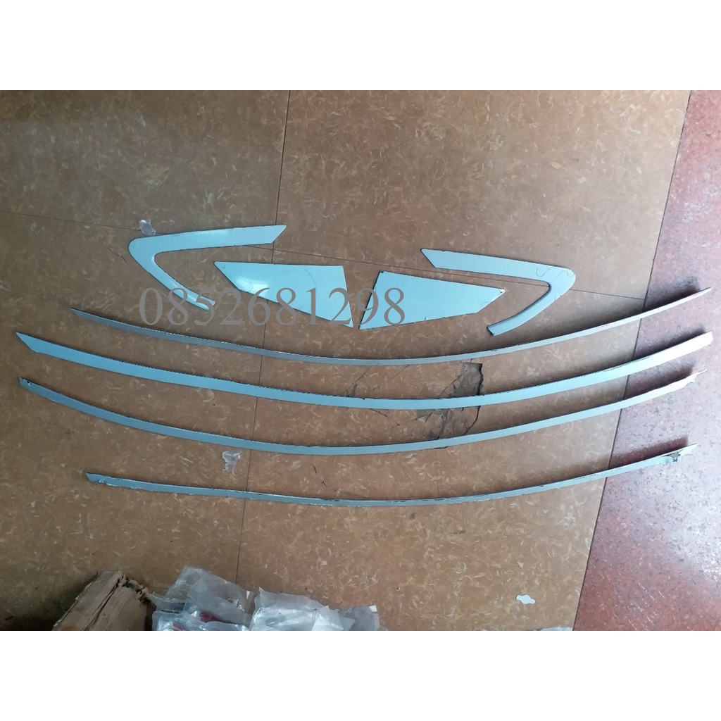 Bộ ốp nẹp viền cong kính Inox xe Nissan Almera đời mới 2021