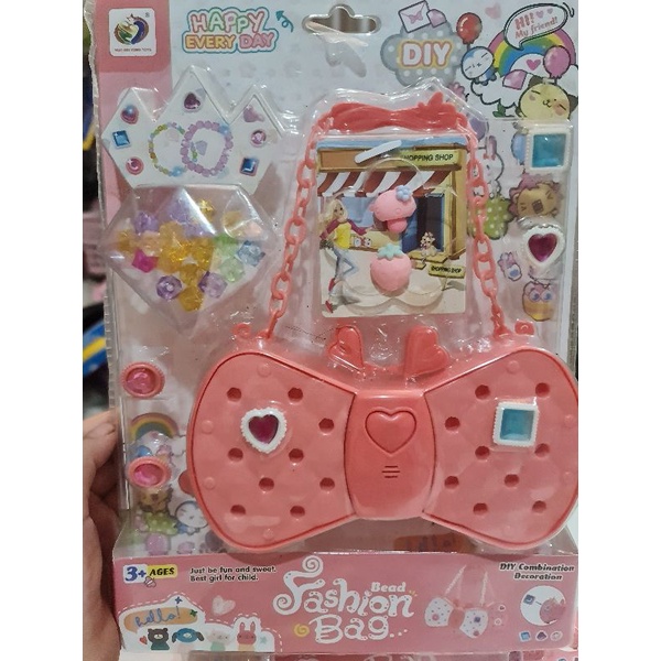 Bộ trang trí giỏ xách, xâu hạt, làm nhẫn và sticker DIY cho bé