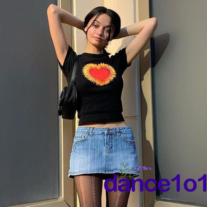 Áo thun tay ngắn cổ tròn in hình trái tim thời trang dành cho nữ