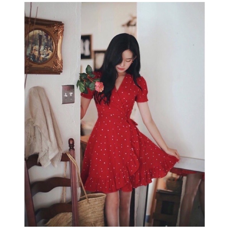 Đầm bi đỏ bèo thắt nơ eo