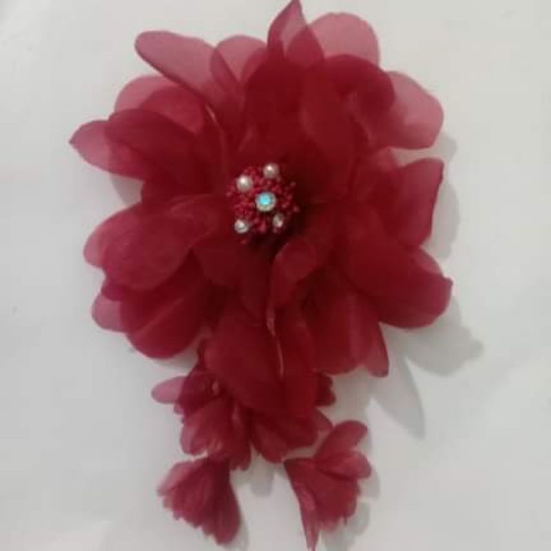 Hoa Cài Áo Cỡ Lớn Cao Cấp Có Ghim Cài Sẵn