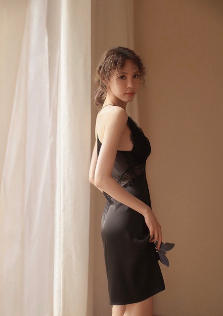 SX379 váy ngủ lụa satin phối ren - đầm ngủ sexy KELLY WANG | BigBuy360 - bigbuy360.vn