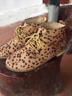 Boot da lộn hoạ tiết beo