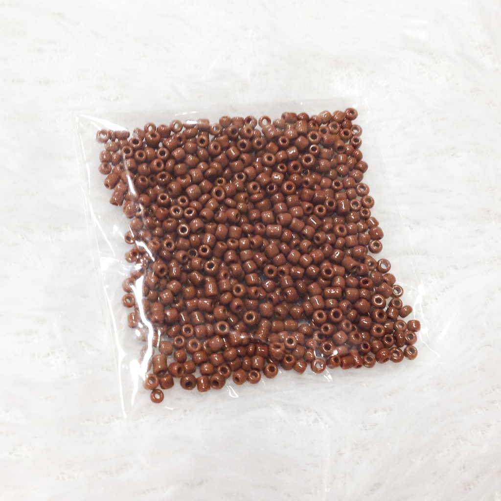 Hạt cườm kết áo đính trang phục nhiều màu tone đỏ 2mm