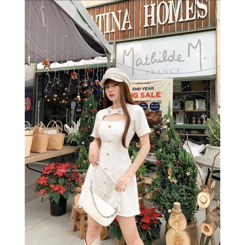 Đầm Bố Hở Ngực