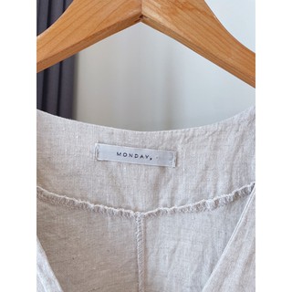 Váy linen trơn dáng suông Hàn quốc second hand