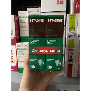 Betadin xúc miệng xịt