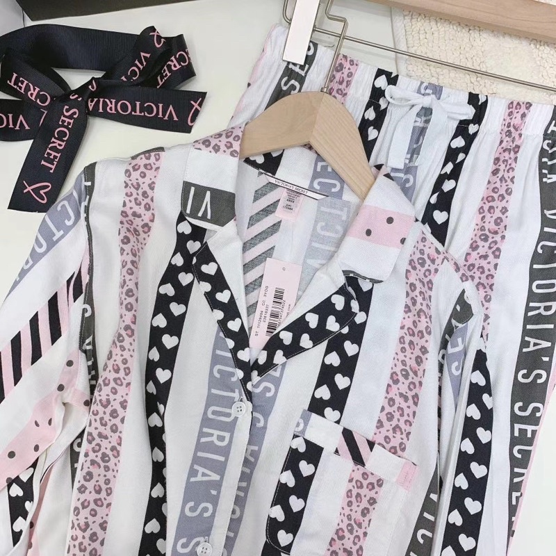 Bộ pijama Vic lụa cao cấp