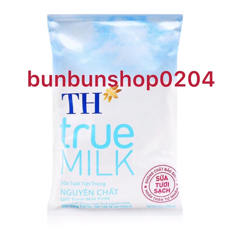 Thùng sữa TH true milk nguyên chất (không đường) bịch 220ml 48 bịch