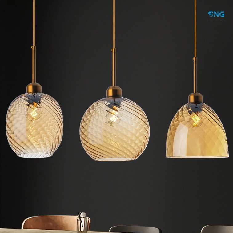 Đèn Treo Trần Nhà Kiểu Bắc Âu Bằng Kính Sang Trọng