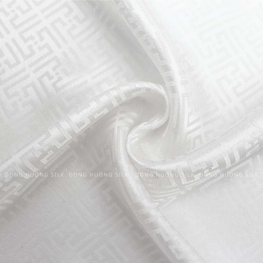 Vải Lụa Hà Đông Satin Hoa Chiện Vuông - Đông Hương Silk - LHVS092 Trắng Ngọc Trai - mát, mềm, tôn dáng, quý phái